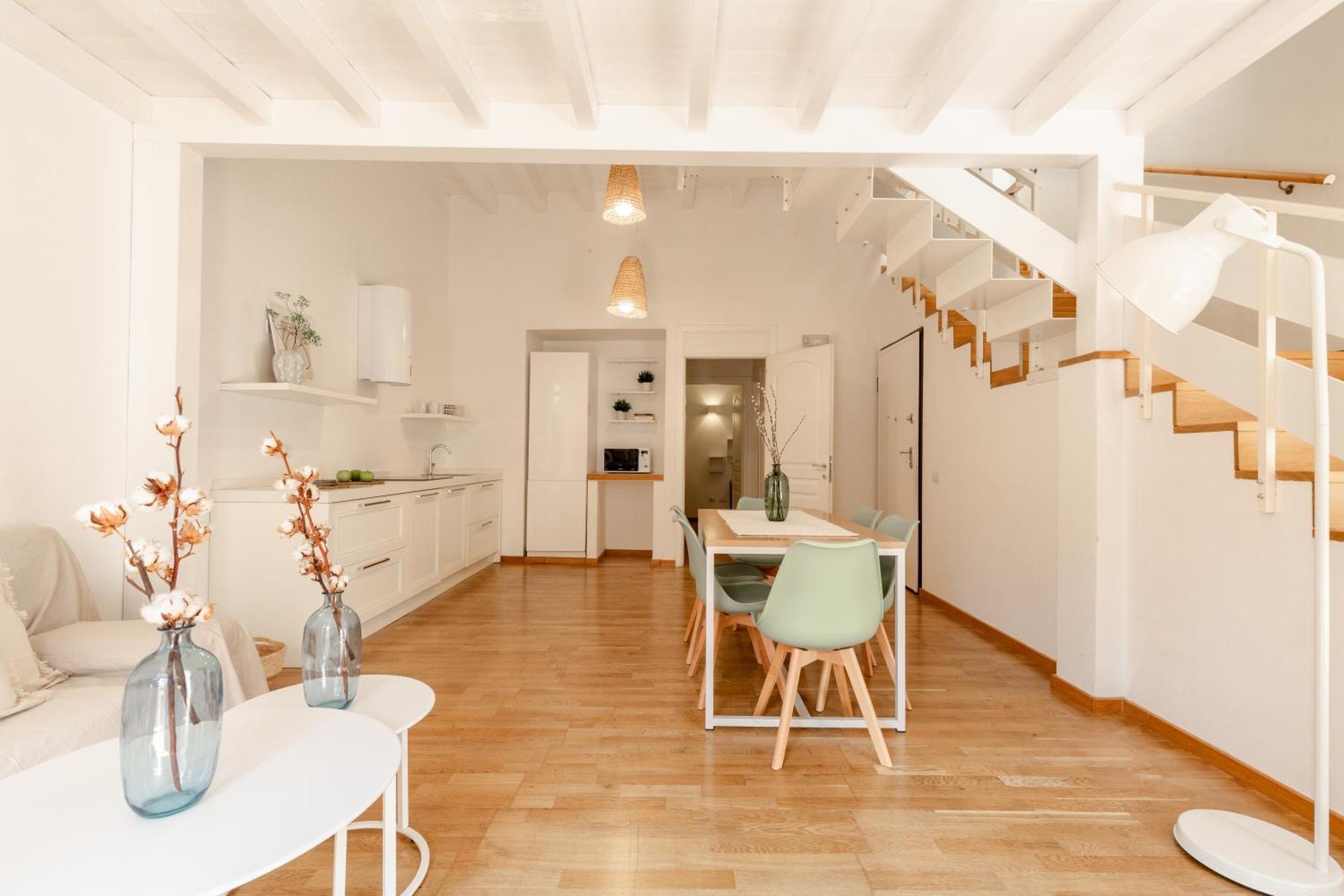 Apartment Domus De Silva - In Centro Storico A *